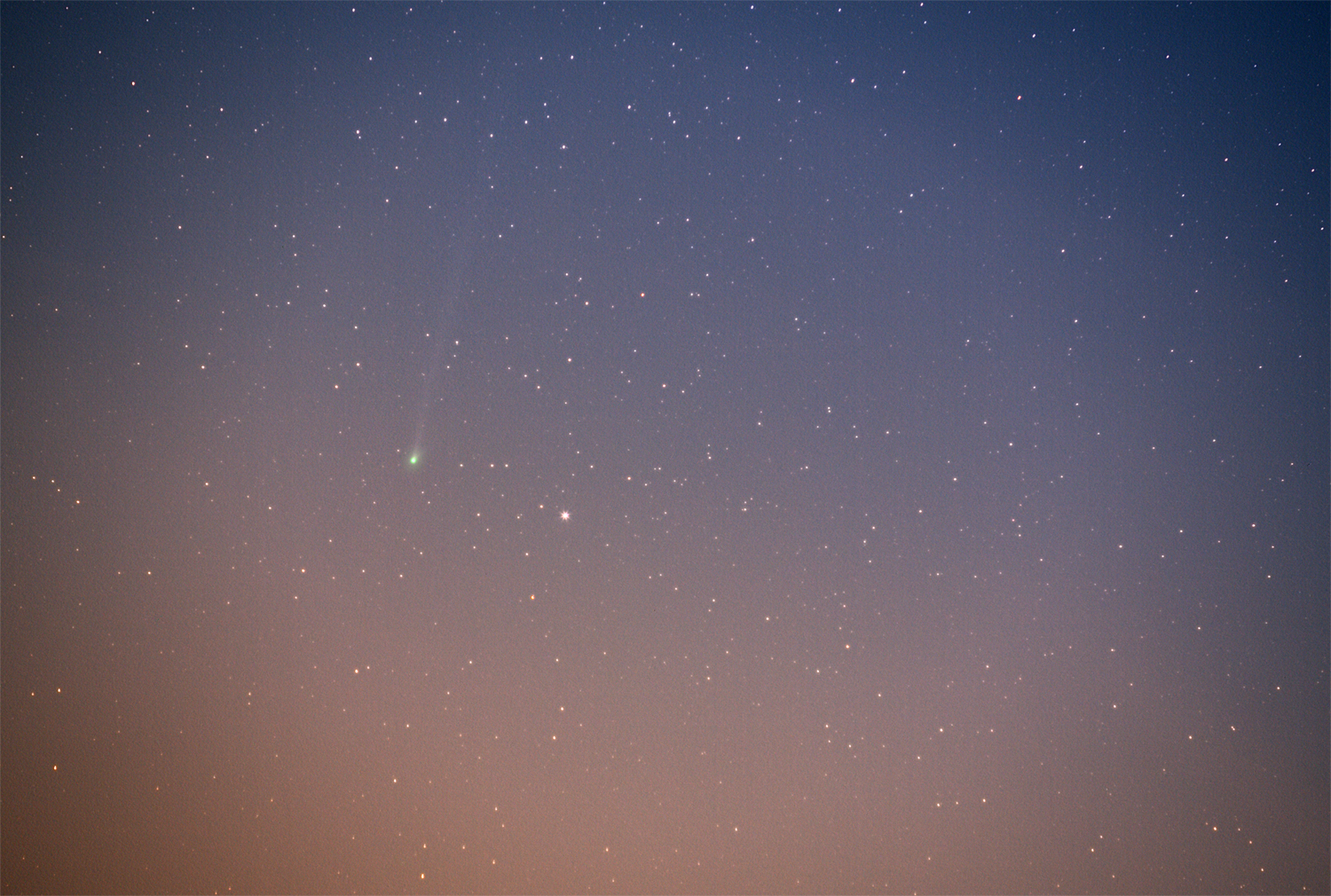 Comet McNaught C/2009 R1
