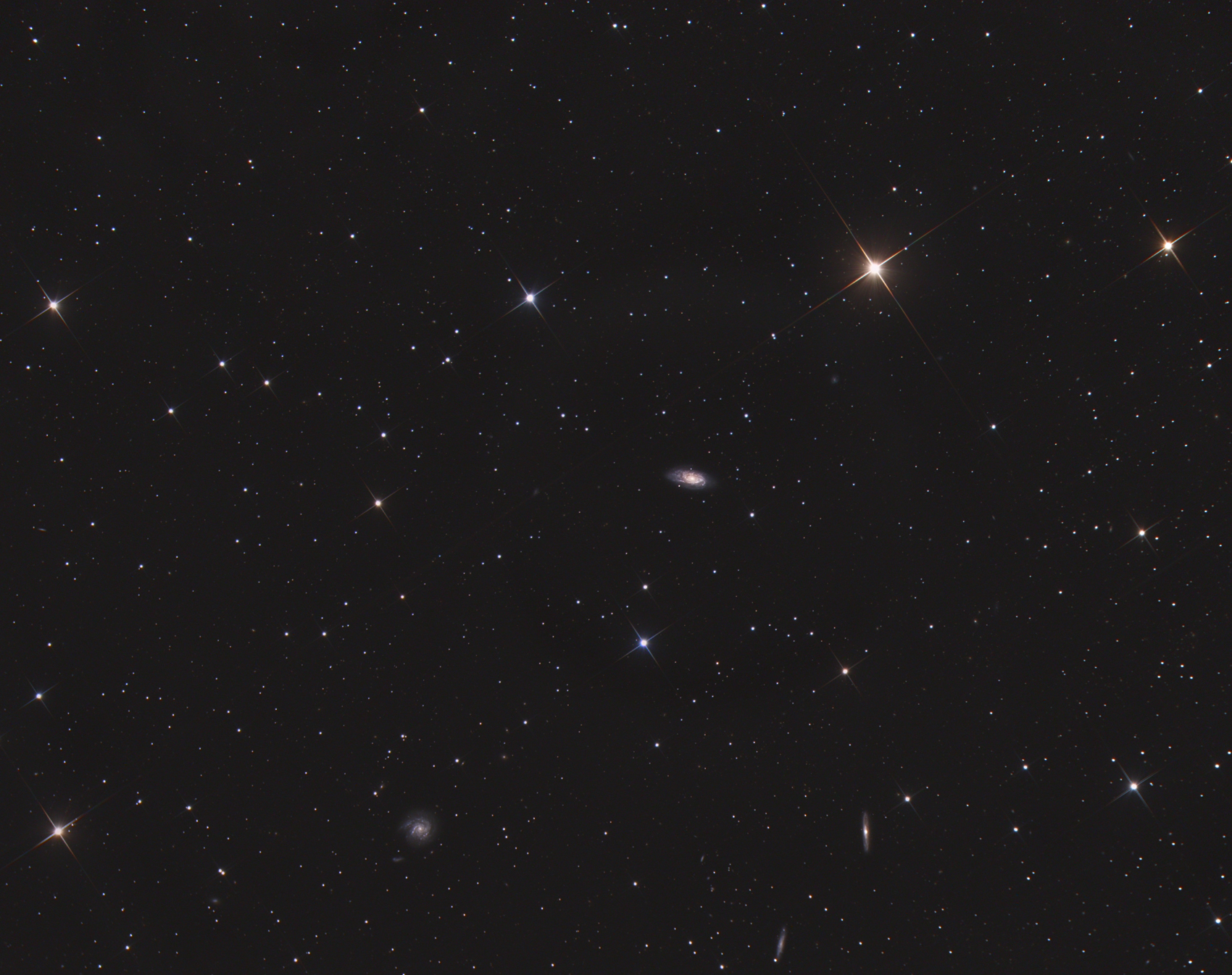 NGC5676